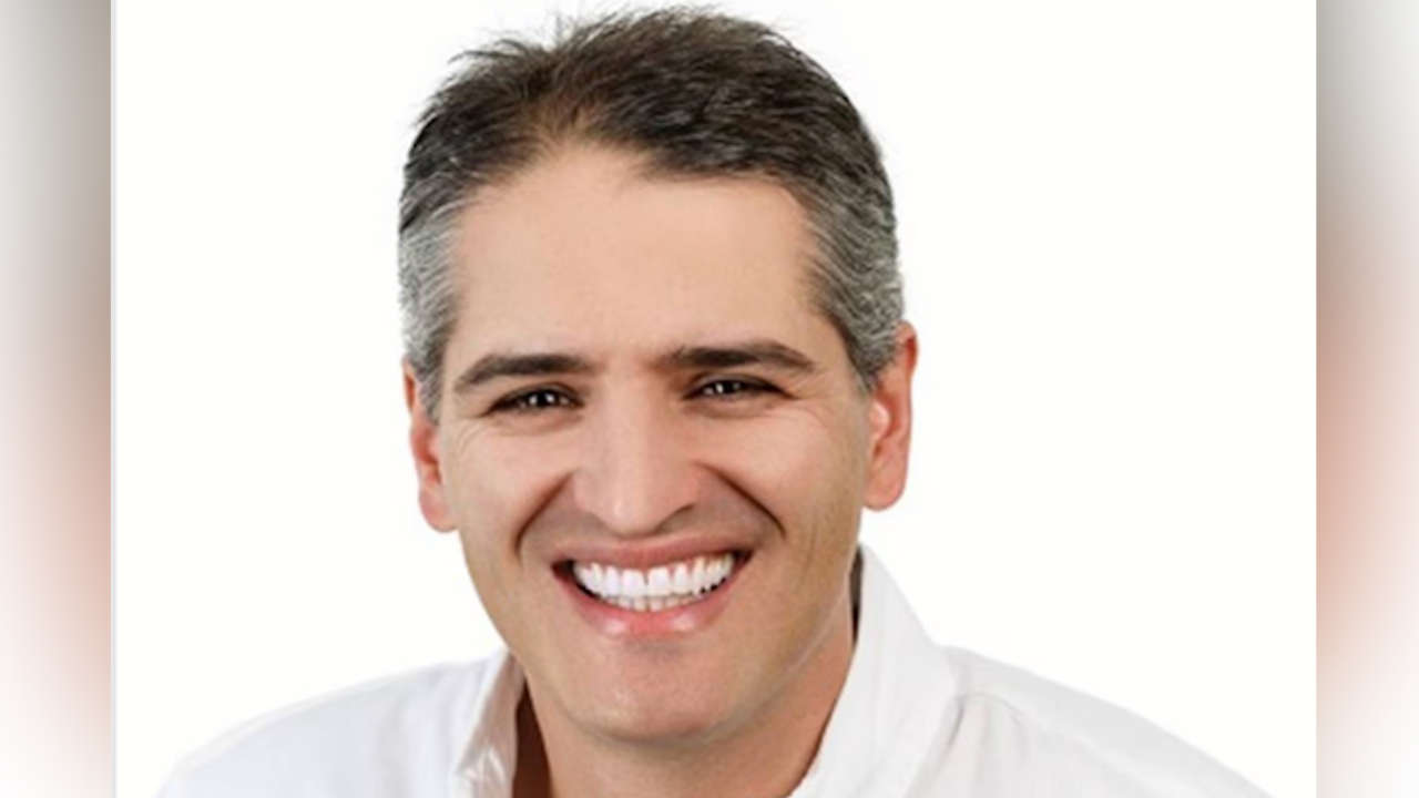 Entregan credencial de elección a Andrés Julián Rendón como nuevo Gobernador de Antioquia Andrés Julián Rendón