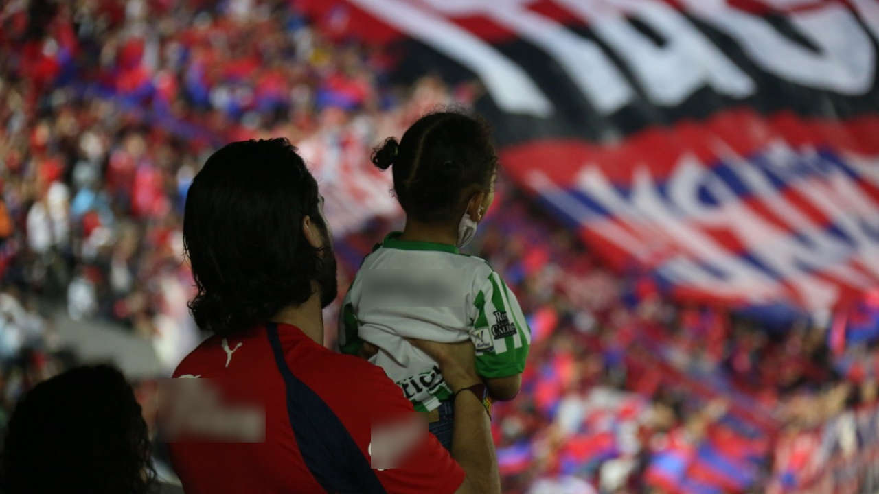 Hinchas verdes y rojos podrán estar en el clásico paisa en el Atanasio Girardot este 19 de noviembre hinchas-clasico-paisa