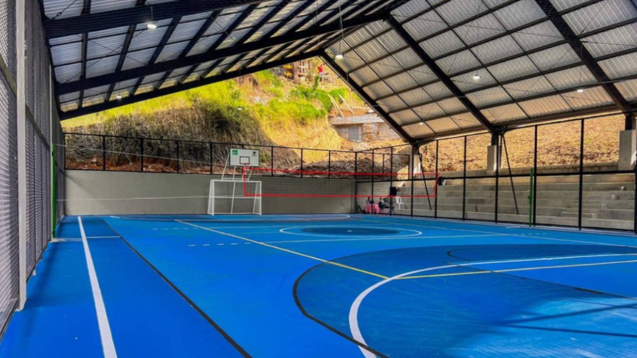 placa-polideportiva-capacabana