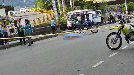 Adulto mayor pierde la vida al ser atropellado por una motocicleta en La Avenida Las Vegas de Medellín accidente-las-vegas-medellin