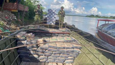 Incautan 10 toneladas de cemento en Caucasia cemento