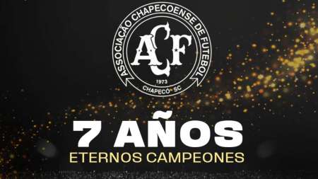 Chapecoense, siete años después: El fútbol rinde tributo a las víctimas de la tragedia chapecoense