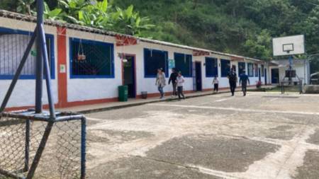 colegio amaga 1280x720 marca de agua 1
