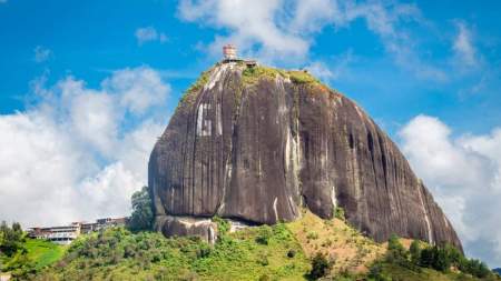 La corporación judicial dictaminó que esto afecta la calidad del ambiente, la tranquilidad , y la seguridad de las personas de Guatapé 