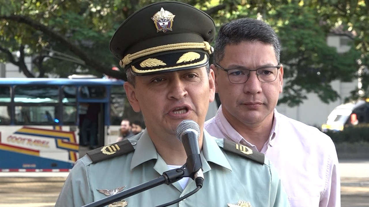 Se acerca la temporada navideña y con esto el posible aumento de los flagelos. Autoridades dan recomendaciones para evitar ser víctima de estafas bancarias y hurtos temporada navideña