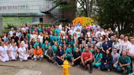 arbol-esperanza-homenaje-victimas-covid-antioquia