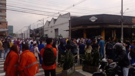 protesta-hospital-general-de-medellin