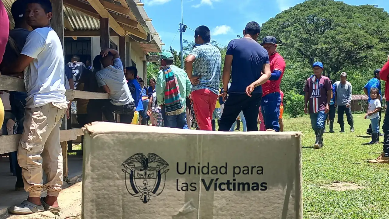 La unidad para las víctimas brindó ayuda humanitaria a 558 familias que fueron desplazadas en Segovia y Briceño ayudas
