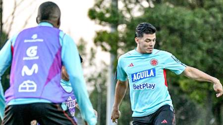 20 jugadores en convocatoria de Selección