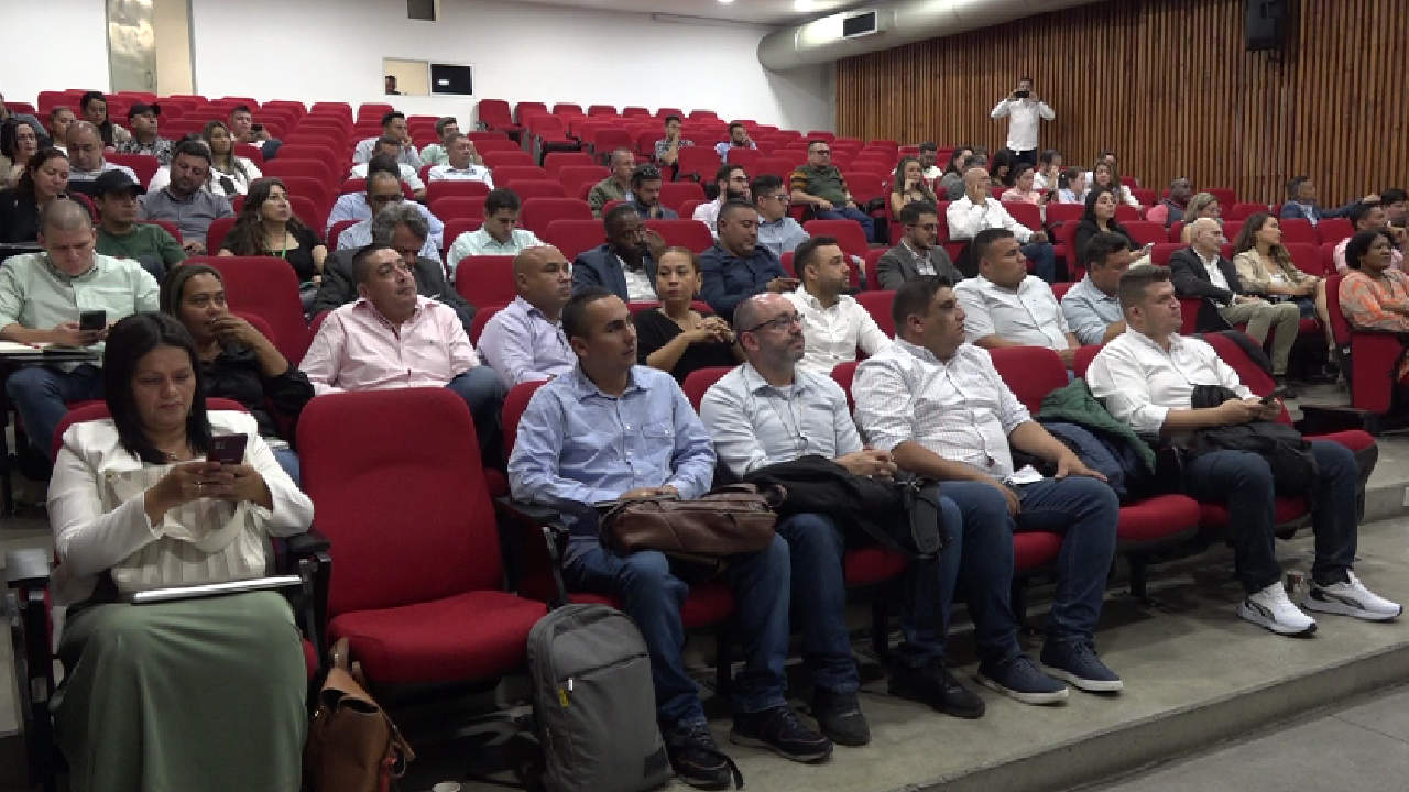 Alcaldes electos de Antioquia buscan cooperación para el desarrollo de los territorios Alcaldes electos de Antioquia buscan cooperación para el desarrollo de los territorios