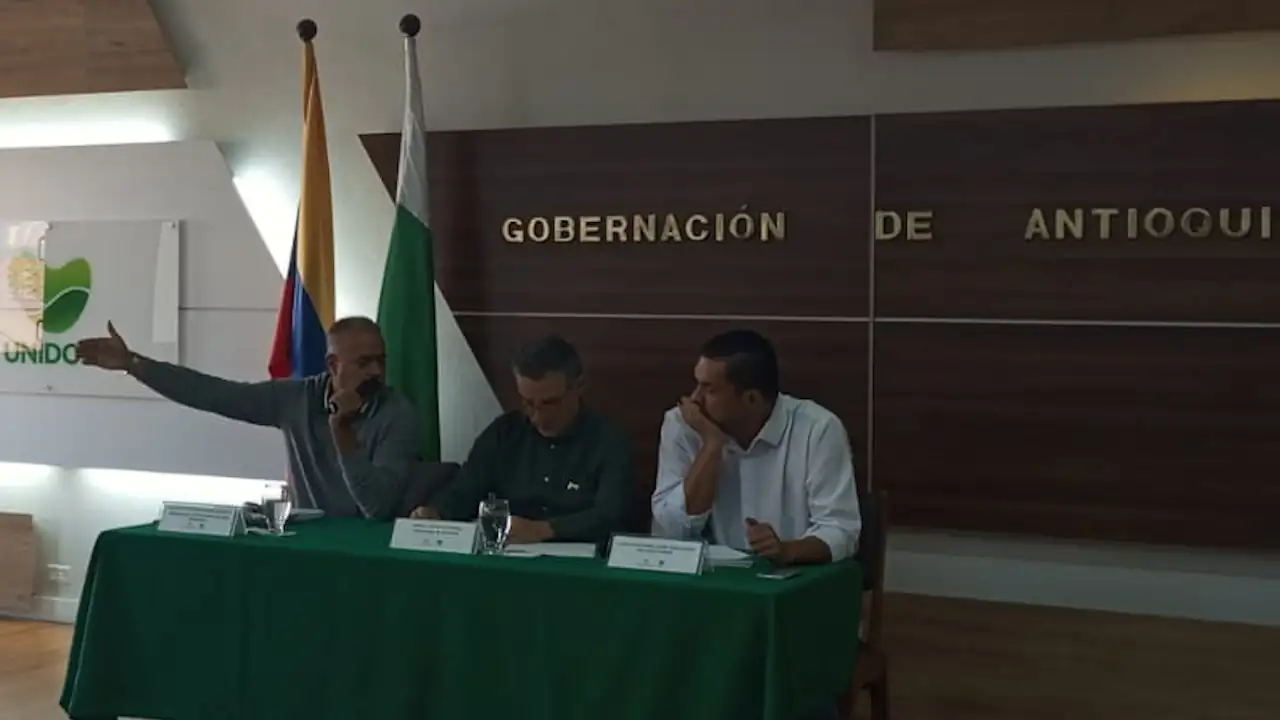 Gobernación de Antioquia da seguimiento a 291 obras civiles con problemas de ejecución elefantes blancos