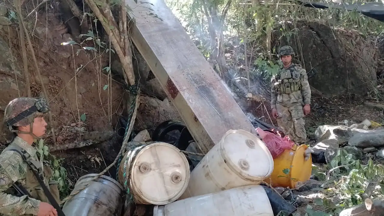 Destruyen material para la extracción ilícita de recursos naturales en Guaimaró, Buriticá