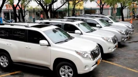 Camionetas de la UNP