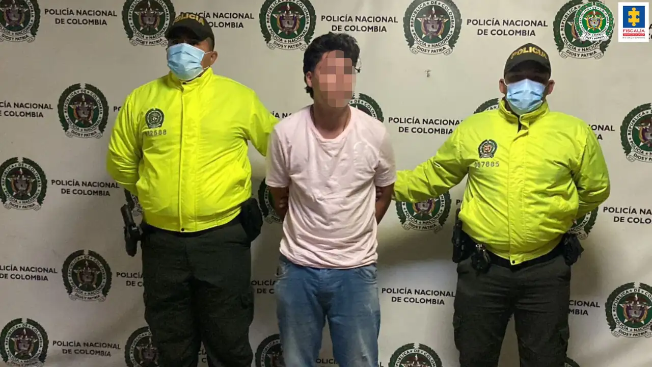 Fue enviado a la cárcel el hombre capturado por el robo a una pareja que iba con su bebé en brazos en Medellín carcel-robo-pareja-bebe-medellin