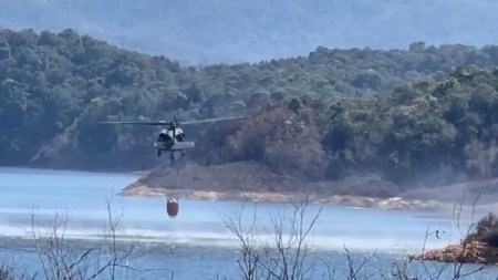 Incendio en Carolina del Príncipe es atendido por la Fuerza Aérea Colombiana Incendio Carolina del Príncipe