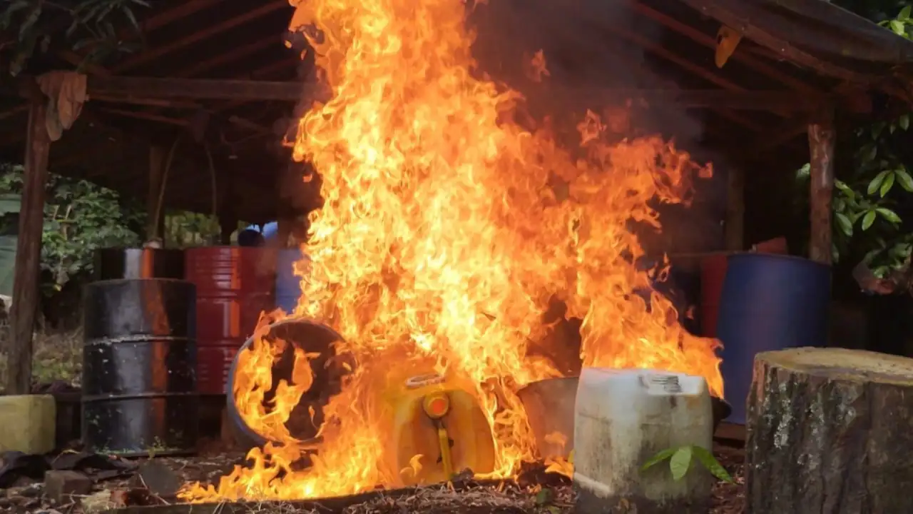 laboratorios-clan-del-golfo