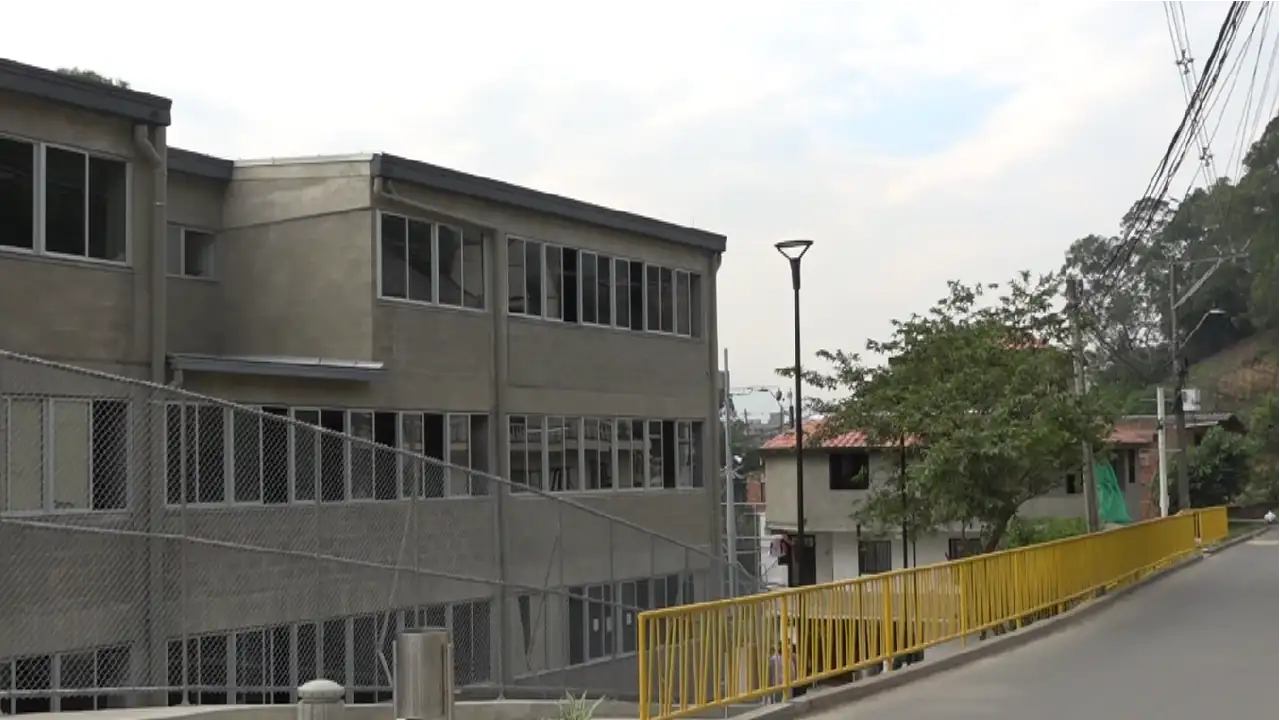 intitución-educativa-los-gomez