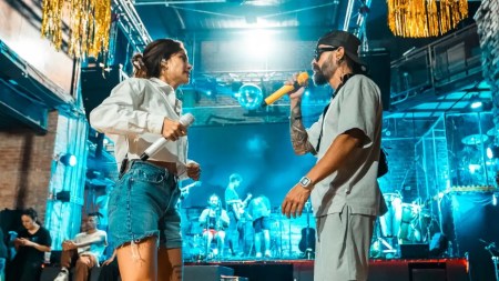 Mike Bahía y Greeicy causan furor en la Feria de Cali con show sorpresa mike