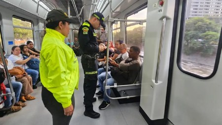 Operativo de control en el Metro de Medellín deja 21 personas capturadas operativo metro de medellin