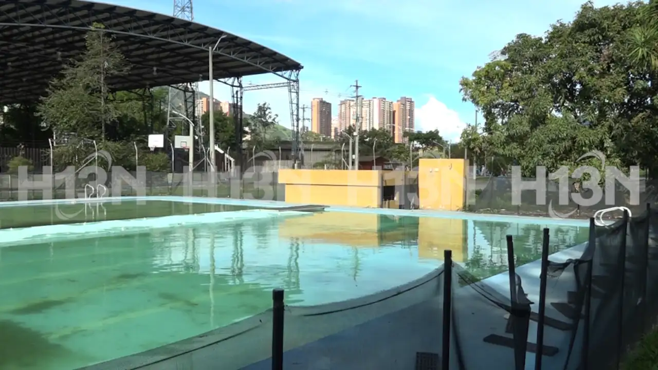 parque-tulio-odpina-elefantes-blancos