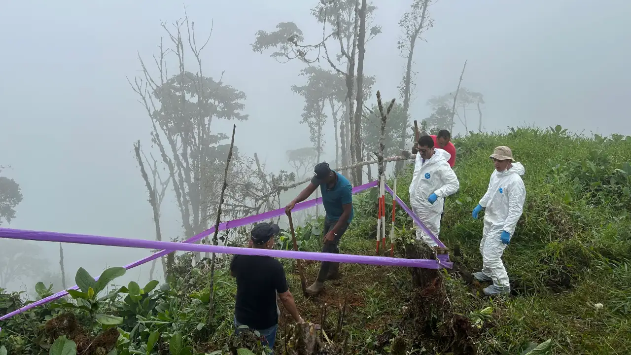 Encuentran los restos de dos hermanos desaparecidos hace más de veinte años en Antioquia