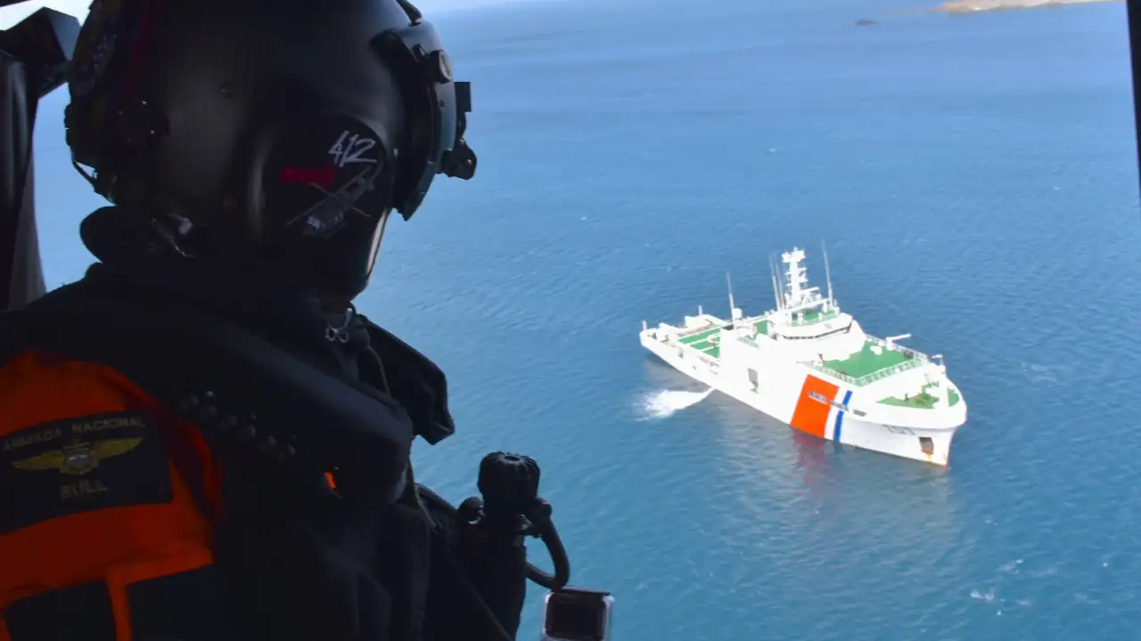 Colombia culmina expedición científica marina a la Antártica con el ARC "Simón Bolívar"