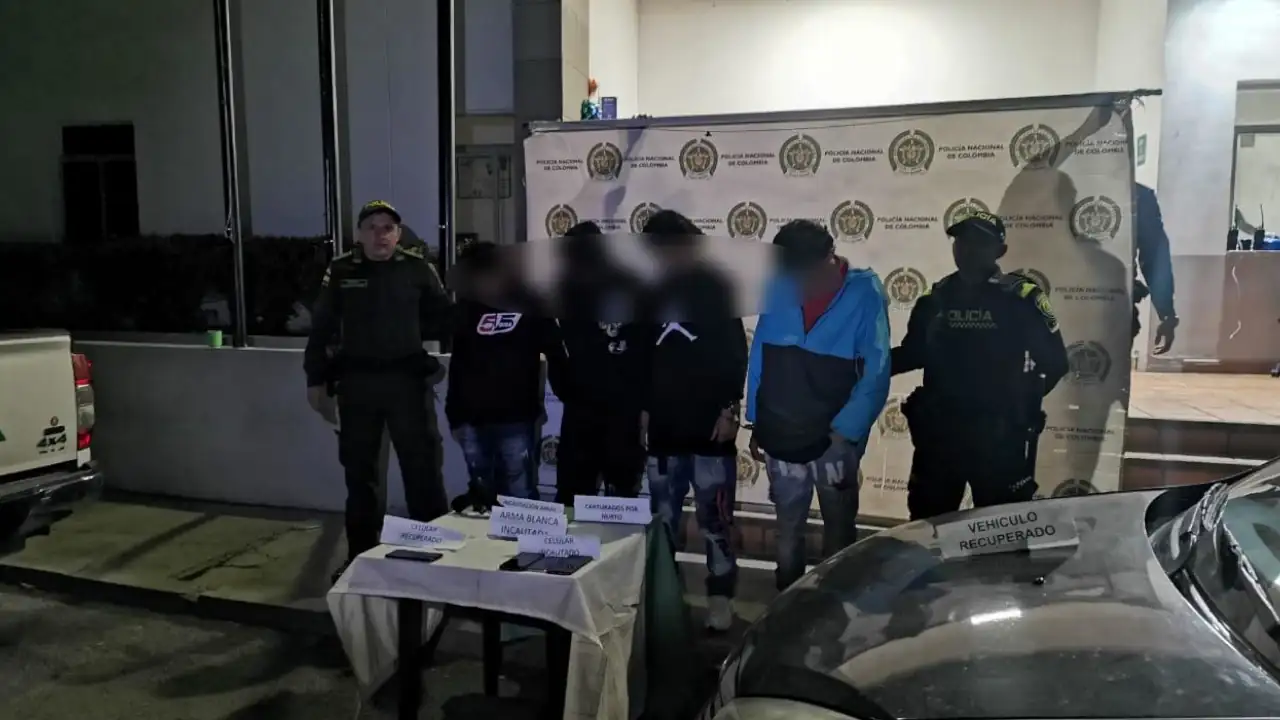 Conductor-que-estaba-secuestrado-en-su-propio-carro-fue-rescatado-por-policias-en-Girardota
