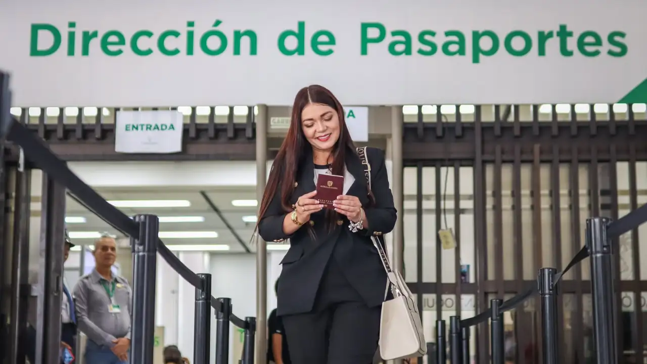 Oficina de pasaportes de Medellín amplía sus horarios