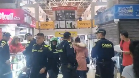 Administradores y comerciantes del pasaje comercial Opera denuncian que el sellamiento de la propiedad fue arbitrario opera-pasaje-comercial-sellamiento