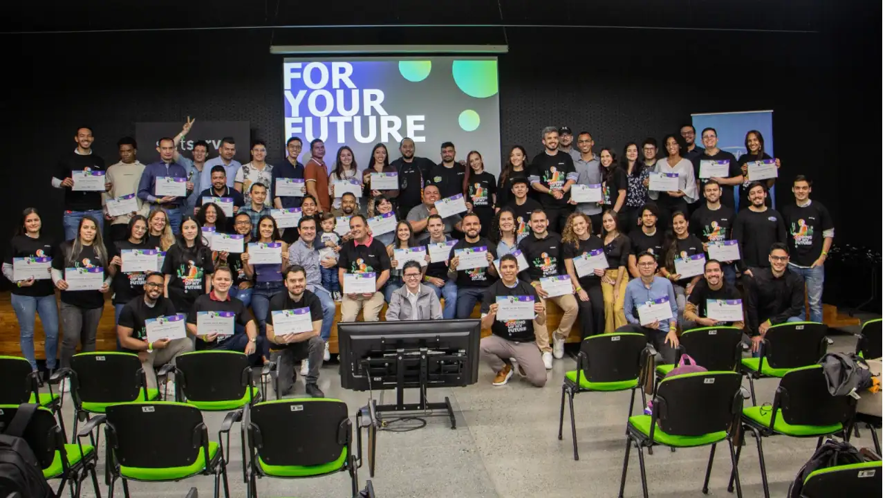 Ruta N-graduó-estudiantes-lenguaje-de-programación-python