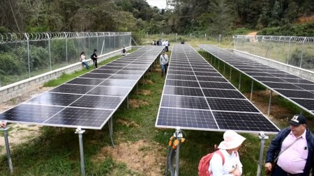 energía solar-suministrar-agua-san-vicente-de-ferrer