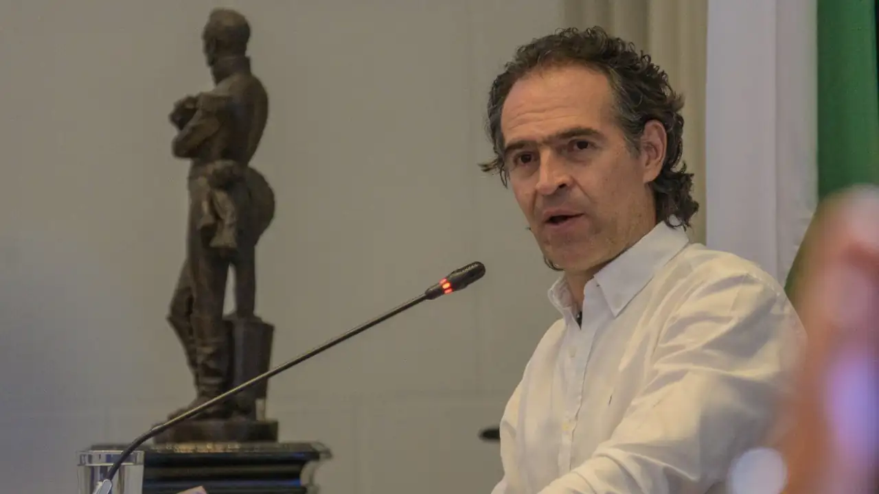 “Petro propone más impuestos cada día”: Fico sobre posible ampliación tributaria federico gutierrez