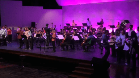 feria-emprendimiento-filarmonica-de-medellin