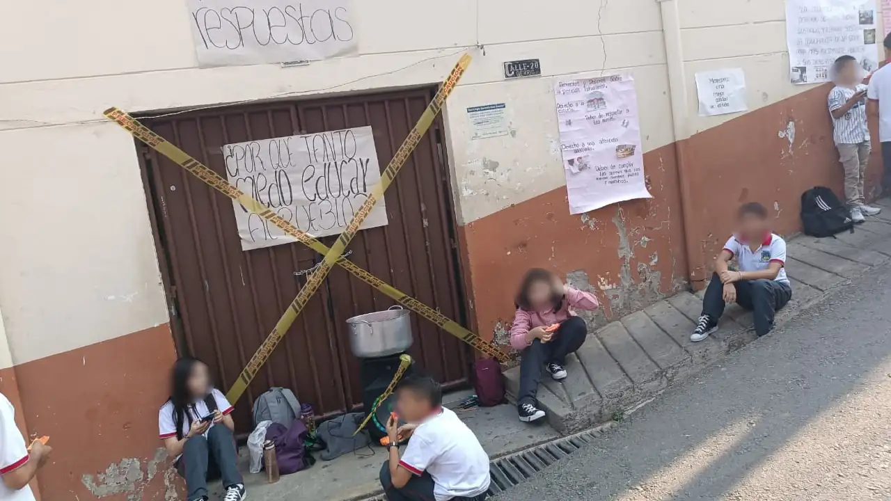 700 estudiantes de Ituango están en paro académico por falta de 7 docentes