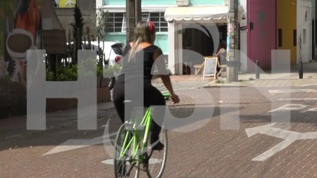 Hoy es el día de la mujer y ellas marchan por sus derechos en las calles de Medellín mujeres-marchan-medellin