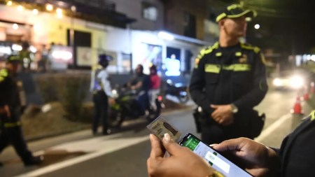 En Bello, la Policía realizó una intervención a través de puestos de control En Bello, la Policía realizó una intervención a través de puestos de control