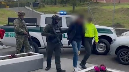 En Sonsón capturan a ‘Reguetón’, presunto sicario del ‘Clan de Oriente’ En-Sonson-capturan-a-Regueton-presunto-sicario-del-Clan-de-Oriente