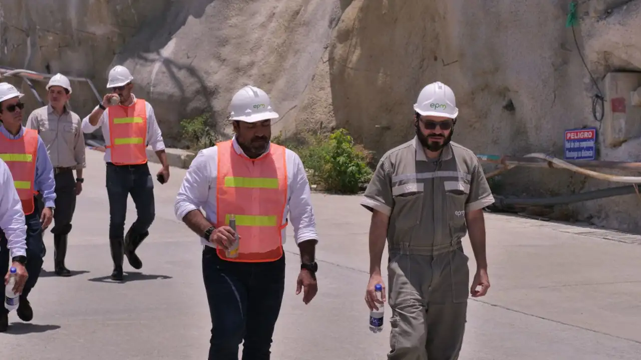 Viceministro-de-Energia-visito-a-la-central-Hidroituango