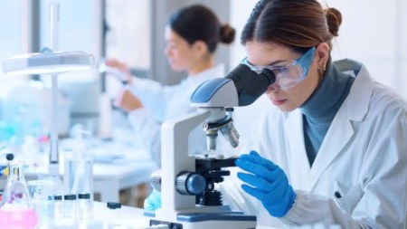 A través de una lágrima investigadores de Medellín pueden detectar daño ocular por contaminación del aire A-traves-de-una-lagrima-investigadores-de-Medellin-pueden-detectar-dano-ocular-por-contaminacion-del-aire