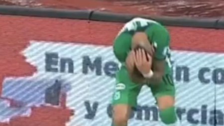 Buscan a la persona que agredio a jugador del Nacional durante el clasico paisa