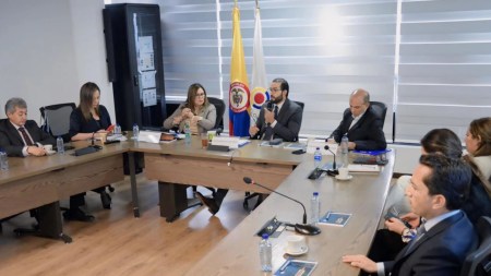 Se abrió investigación por presuntas irregularidades en dineros para la salud