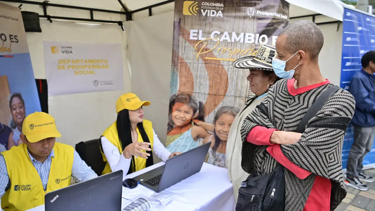 Renta-Ciudadana-inicio-su-primer-pago-a-mas-de-medio-millon-de-hogares-colombianos