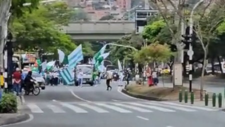 Reportan-manifestacion-por-la-Avenida-Oriental-de-Medellin