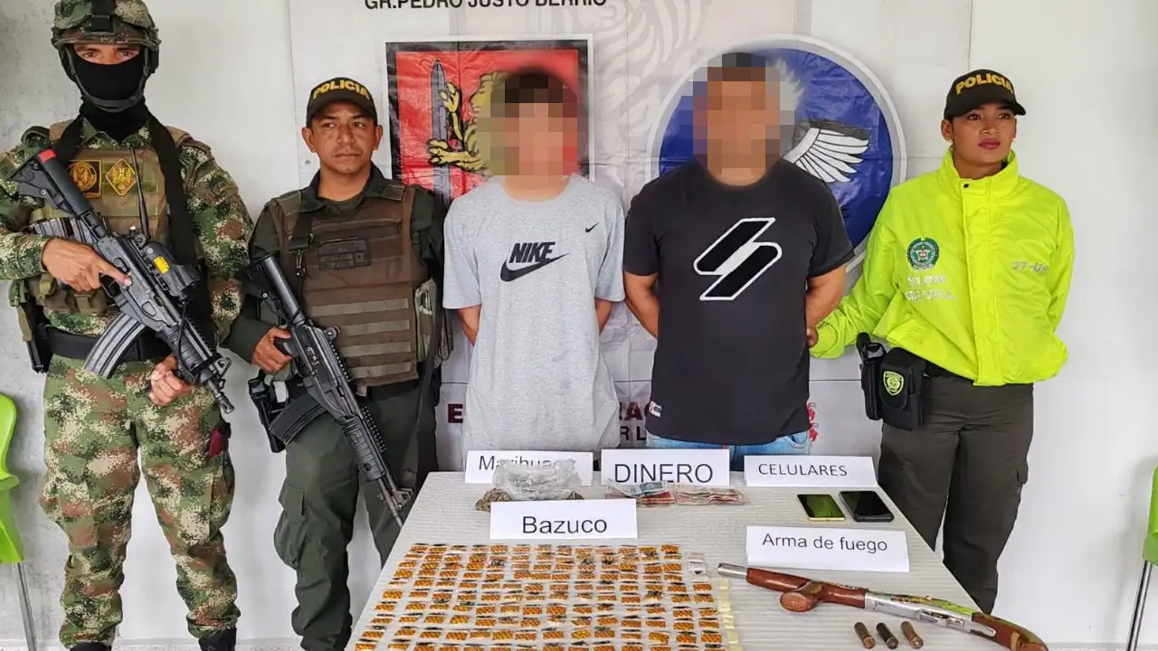 Soldados-capturan-a-dos-presuntos-integrantes-del-‘Clan-del-Golfo-en-Ebejico-Antioquia