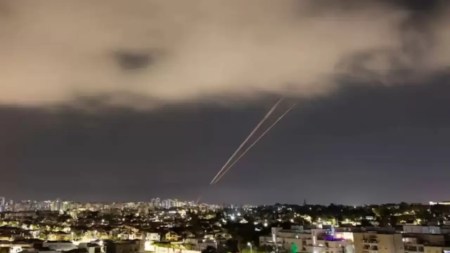 Tras-el-ataque-de-Iran-a-Israel-Petro-manifesto-que-estamos-en-la-antesala-de-la-III-guerra-mundial