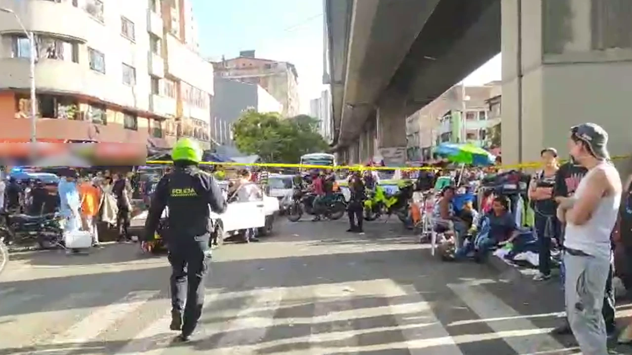 Un-menor-lesionado-tras-explosion-en-un-inquilinato-de-Medellin-al-parecer-lanzaron-una-granada.