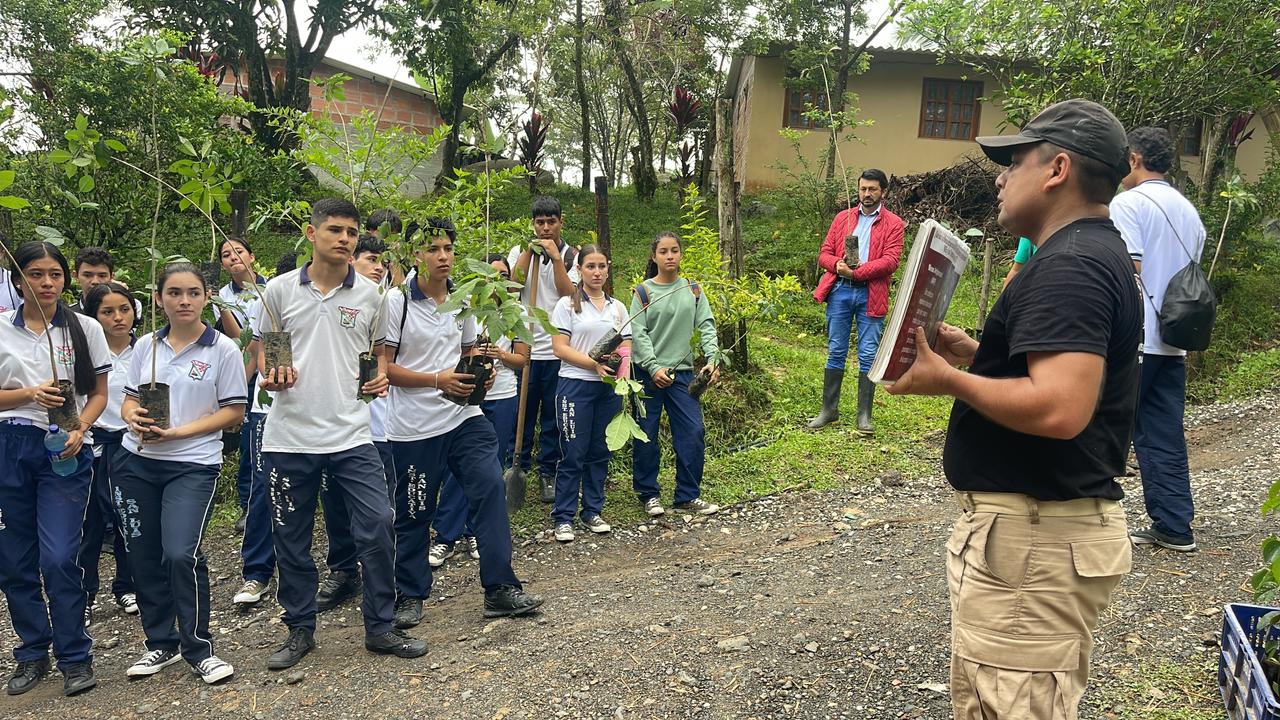 WhatsApp Image 2024 04 22 at 1.39.54 PM 2