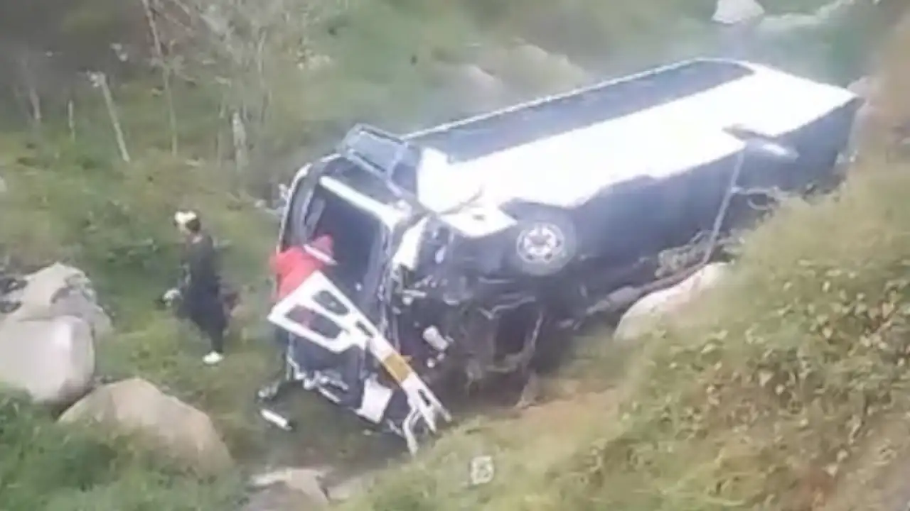 Un bus se fue a un abismo en el Alto de Matasanos