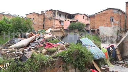 amaga-derrumban-casas-de-vicio