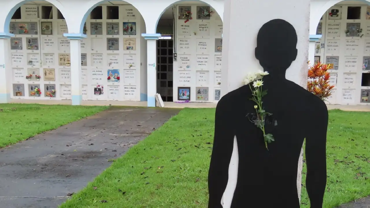 En el cementerio de Cocorná se espera recuperar 40 cuerpos sin identificar para ser entregados a sus familias En el cementerio de Cocorná se espera recuperar 40 cuerpos sin identificar para ser entregados a sus familias